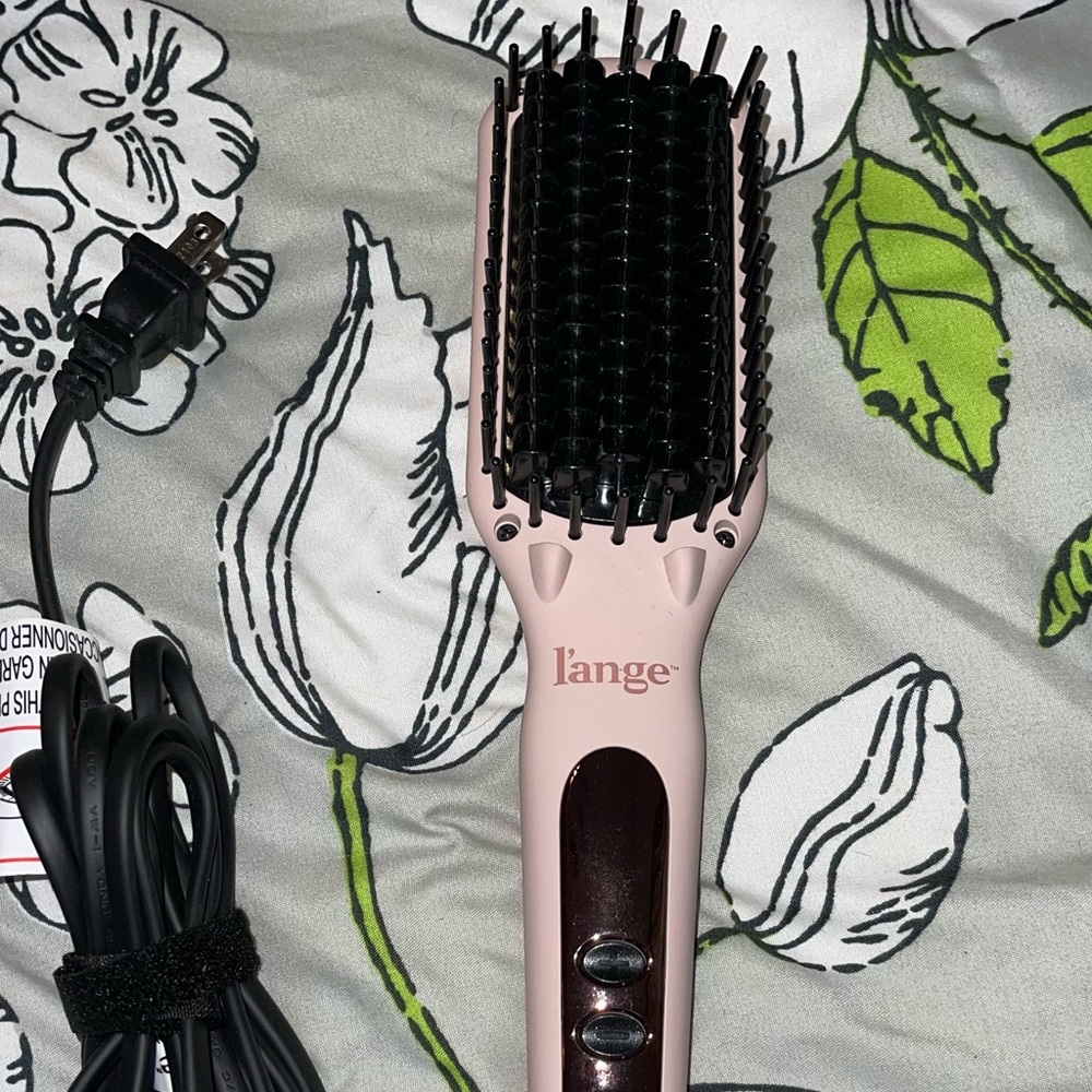 Lange’ hot brush